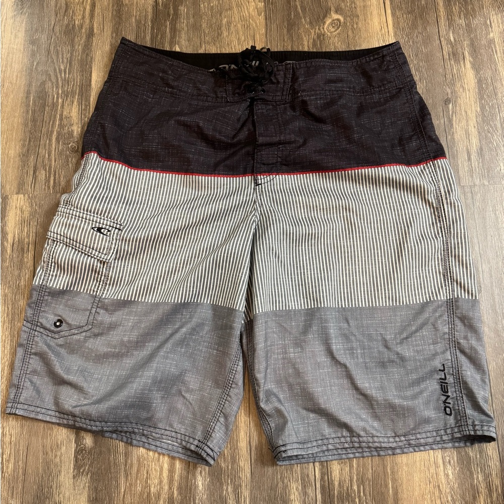 Men’s O'Neill Black & Gray Board Shorts